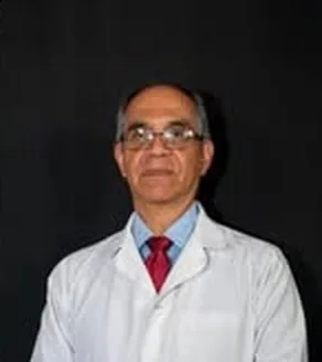 Dr. Manuel Novoa, Nutriólogo